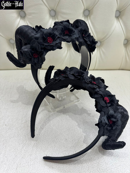 Nyx Horns Headdress Red